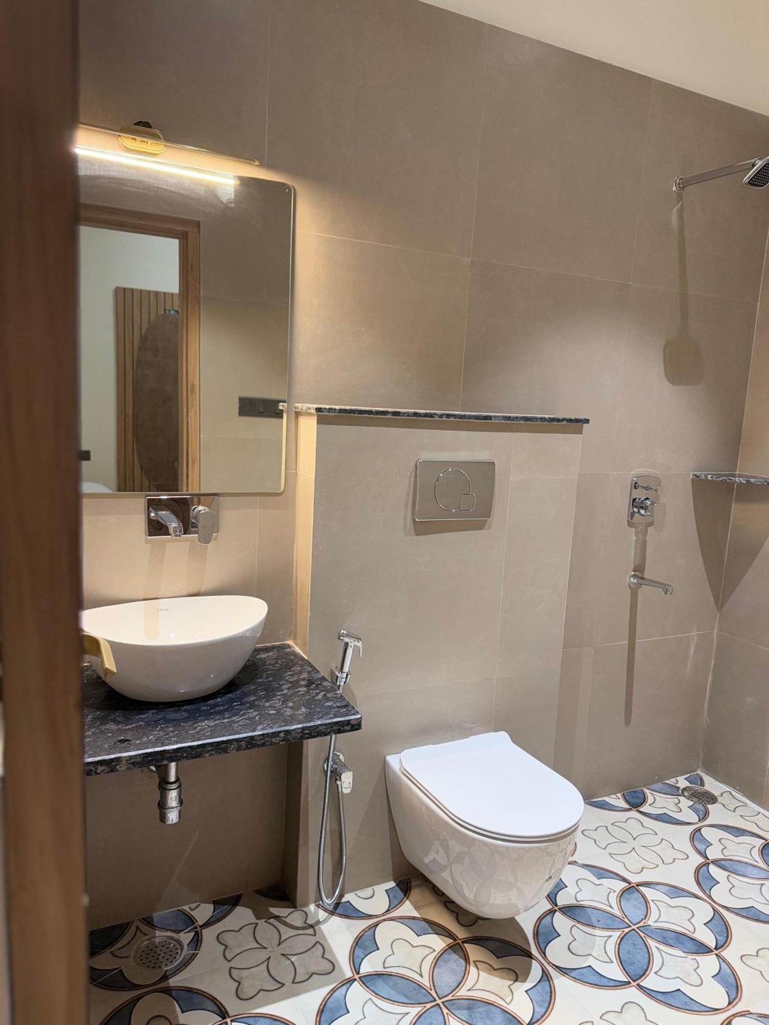 Radhe Krishna Residency Nearest Triveni Sangam Hotel Prayagraj Exterior photo